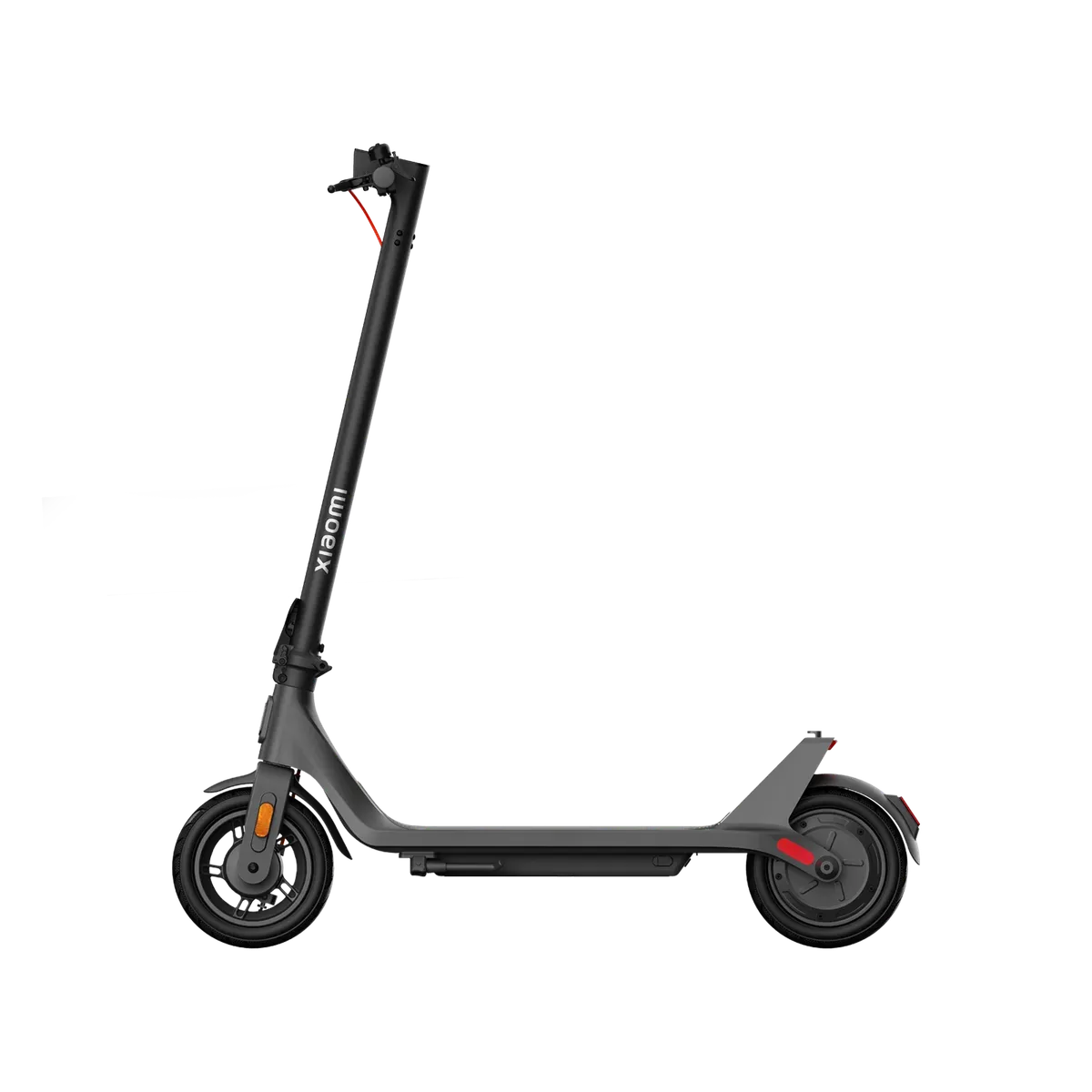 Trottinette électrique Xiaomi Electric Scooter 4 Lite (2nd Gen) noire, dépliée, vue de trois quarts